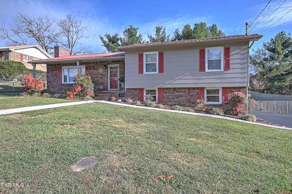 Blountville, TN 37617,243 Oak ST