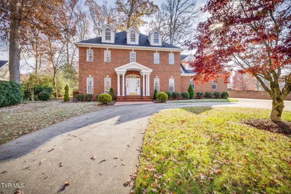 165 Chippendale SQ, Kingsport, TN 37660
