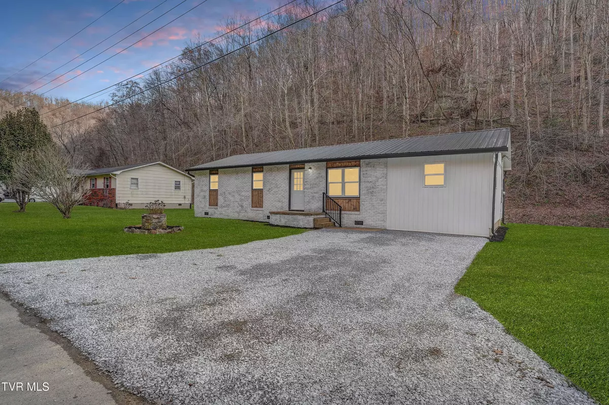 Elizabethton, TN 37643,420 Willow Springs RD