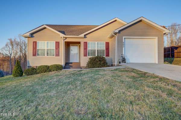 203 Courage LN, Elizabethton, TN 37643