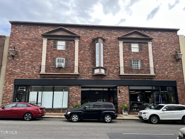 Johnson City, TN 37601,312 Main ST #102,103