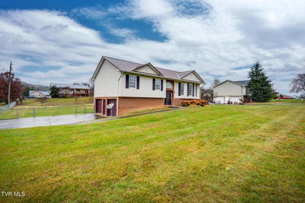 Rogersville, TN 37857,105 Stewart Hills DR