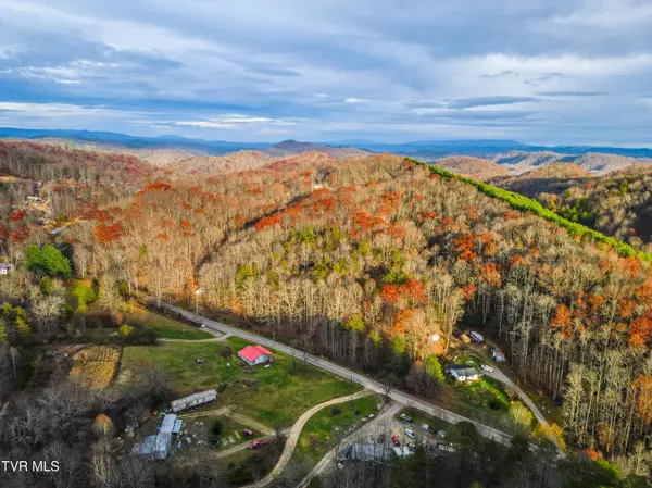 Coeburn, VA 24230,4465 Hanging Rock Pkwy