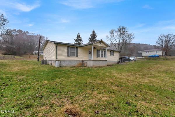 Blountville, TN 37617,309 Sammons Pvt DR