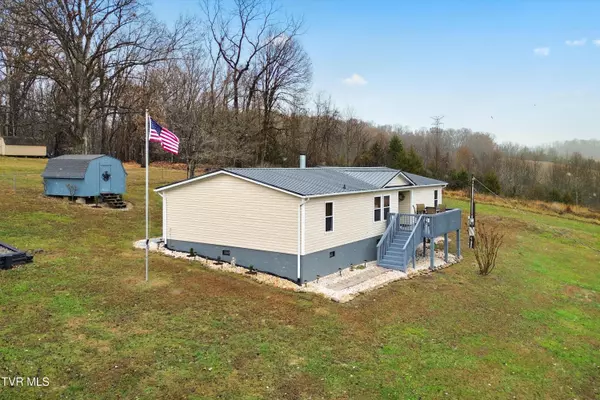 1171 Fairview School RD, Blountville, TN 37617