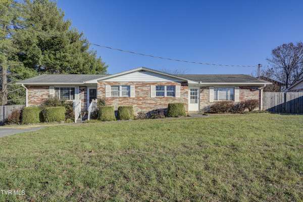 1351 Cora LN, Johnson City, TN 37615