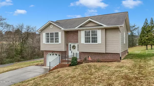 Kingsport, TN 37660,1000 Carrington CT