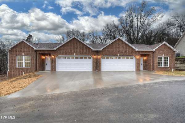 Kingsport, TN 37664,3810 Oakley PL