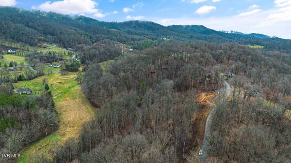 Lot 71 Golf Course RD, Unicoi, TN 37692