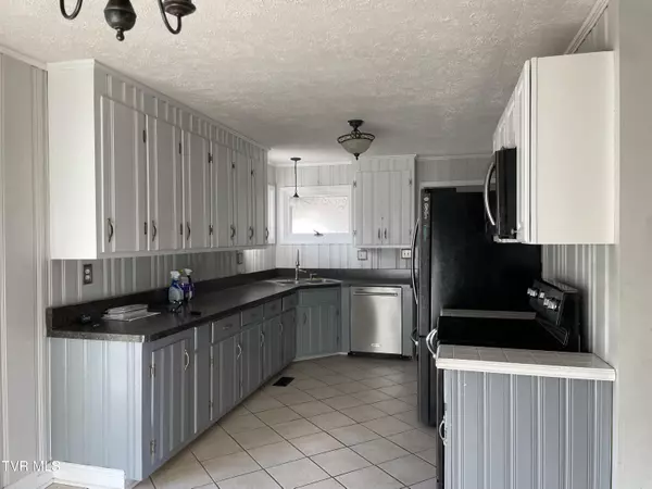 Lebanon, VA 24266,129 Brumley Circle CIR