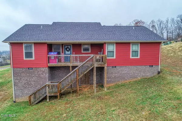 Bean Station, TN 37708,287 Pleasant Ridge LN