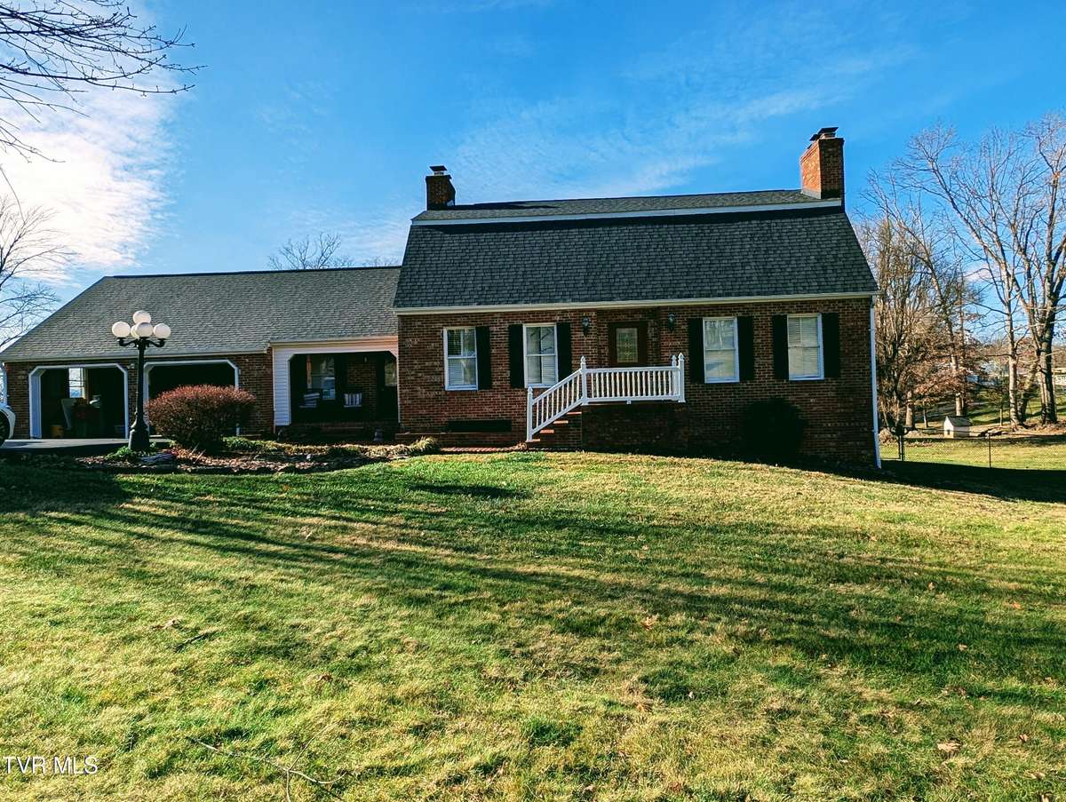 Clintwood, VA 24228,2595 Rose Ridge RDG