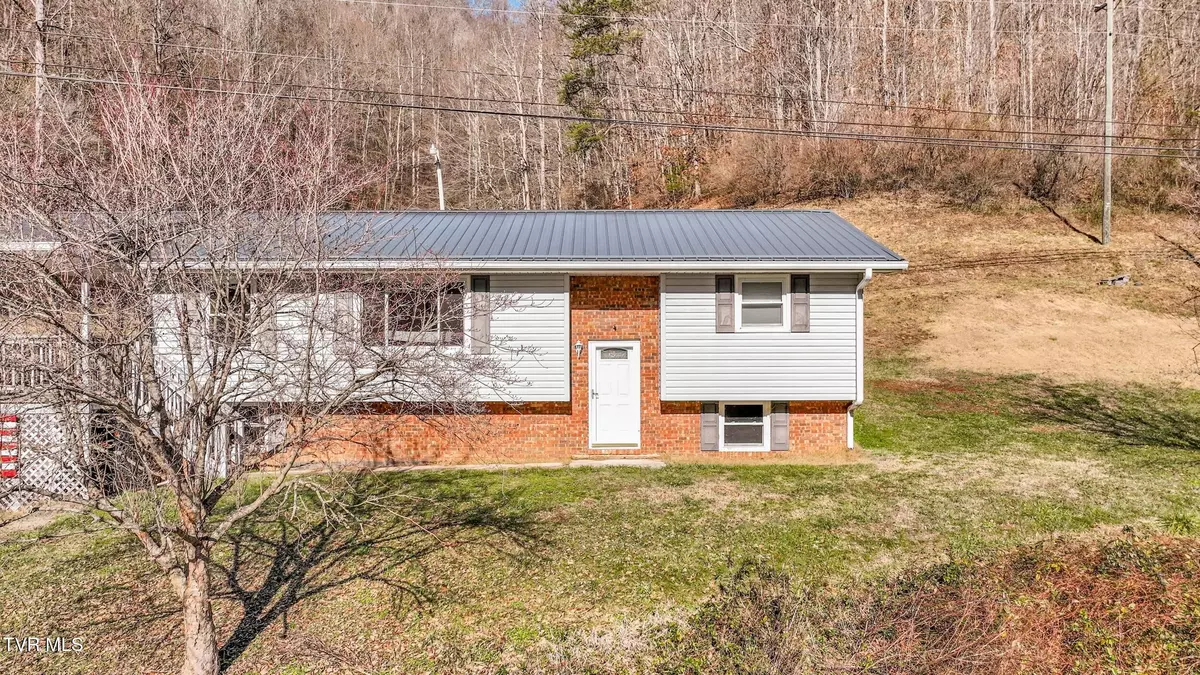 Duffield, VA 24244,1290 Fairview RD