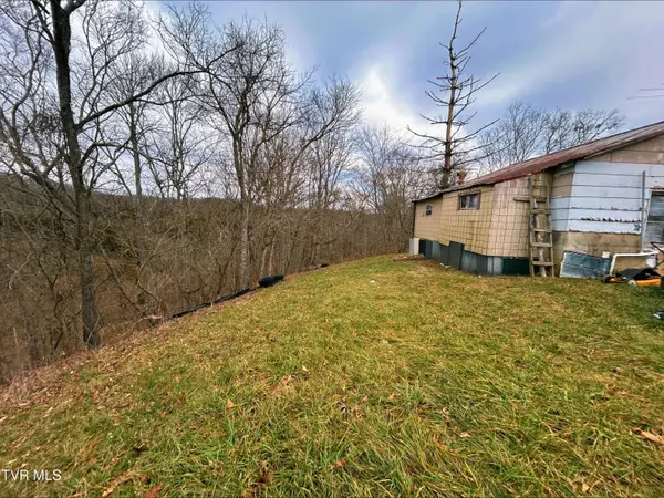 Rogersville, TN 37857,223 Richards RD