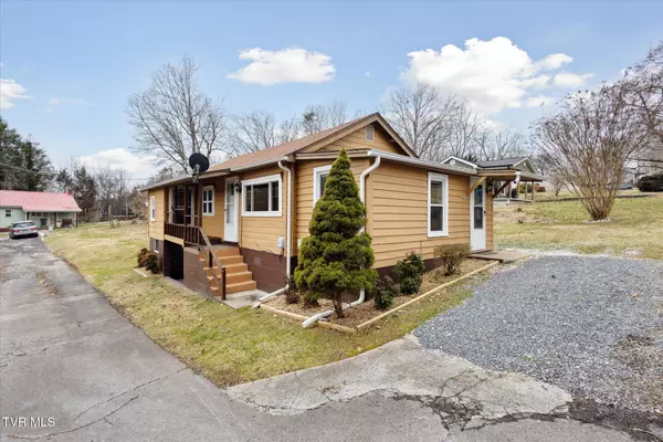 318 Oak RD, Bristol, TN 37620