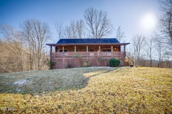 2309 Fowlers Branch RD, Hiltons, VA 24258