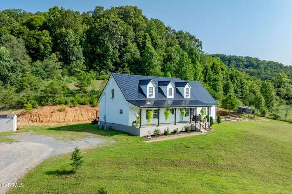 3233 Stanley Valley RD, Surgoinsville, TN 37873