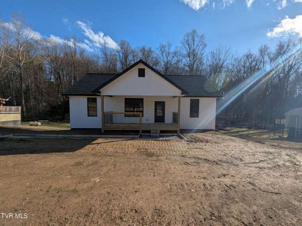 1430 Cedar ST, Bristol, TN 37620