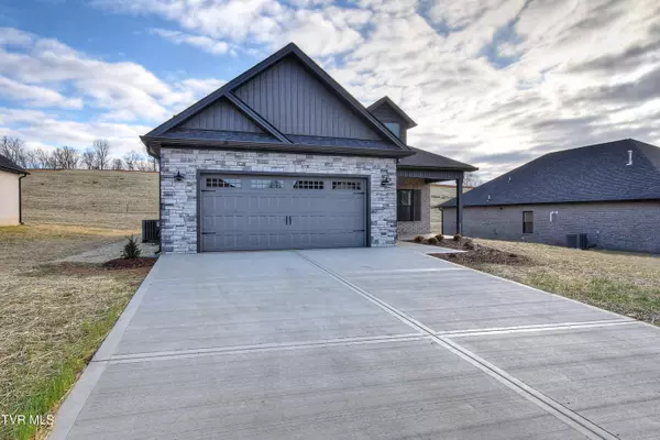 Jonesborough, TN 37659,267 Ruby Rose RDG