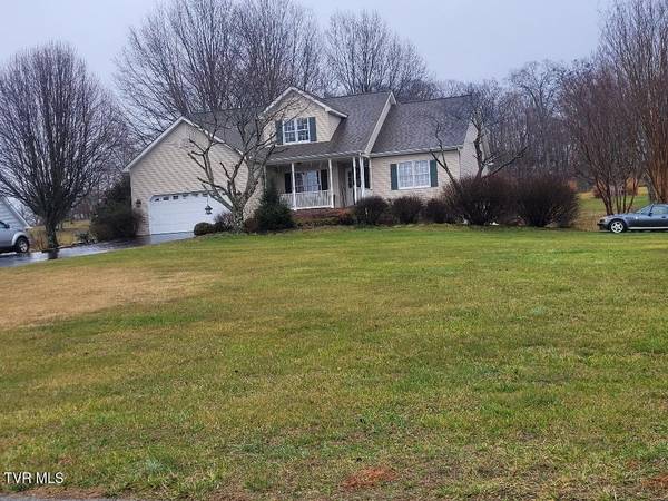 118 Jack Martin LN, Johnson City, TN 37615