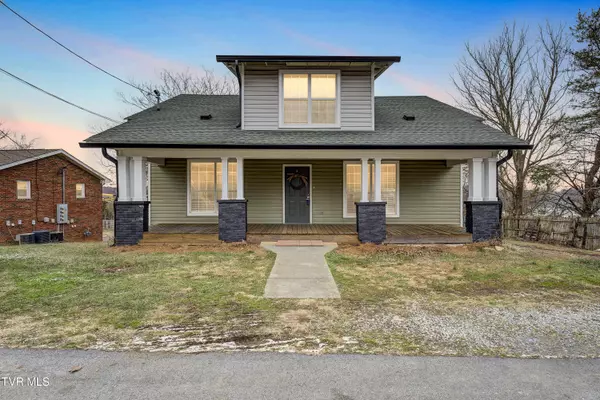 1916 Wheeler ST, Johnson City, TN 37604