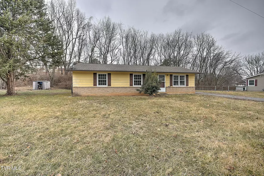 826 Old Airport Road RD, Bristol, VA 24201