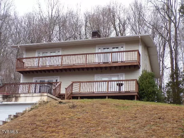 Johnson City, TN 37604,5 Bingham CT