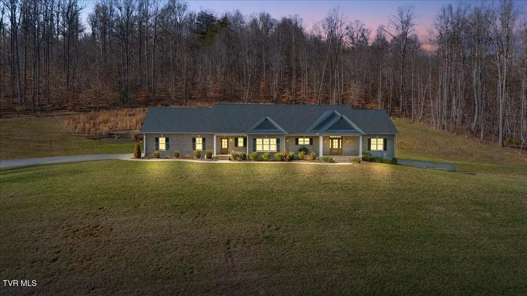 531 Frog Level RD, Gray, TN 37615