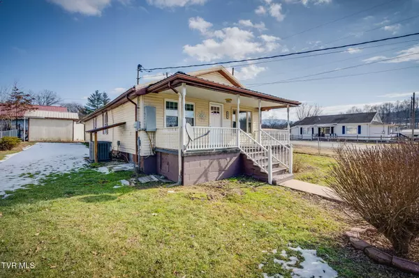 Big Stone Gap, VA 24219,18 28th St S ST