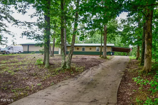 184/202 Sandidge Hollow RD, Surgoinsville, TN 37873