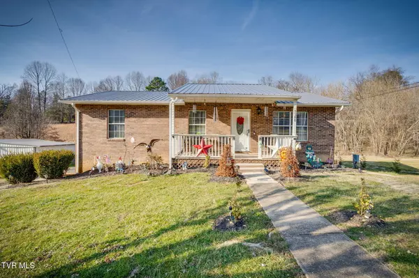 1260 Midway RD, Midway, TN 37809