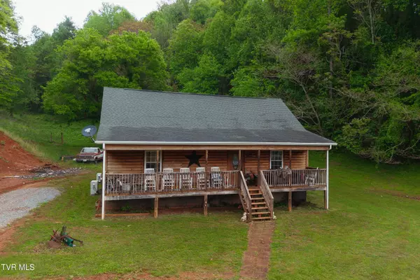 109 Triangle B DR, Erwin, TN 37650