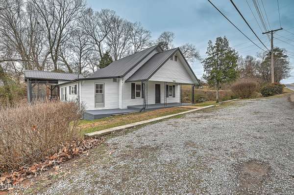 541 Hwy 25/70, Dandridge, TN 37725