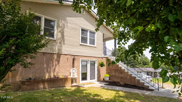 Blountville, TN 37617,391 Shanks RD