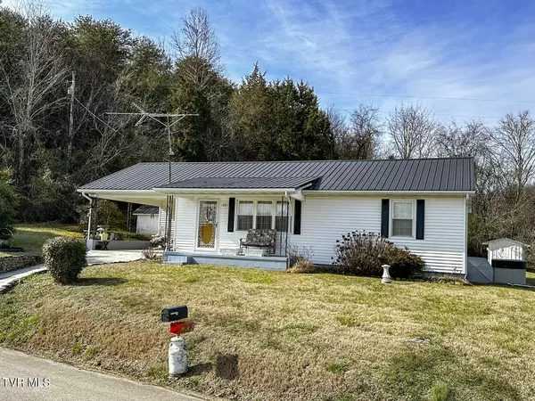 Newport, TN 37821,1585 Hill RD