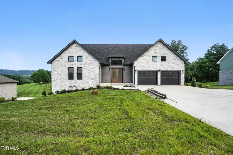 1040 Bovine Ranch RNCH, Jonesborough, TN 37659
