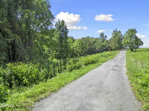 Greeneville, TN 37743,1.9 Acres Cecil Davis RD