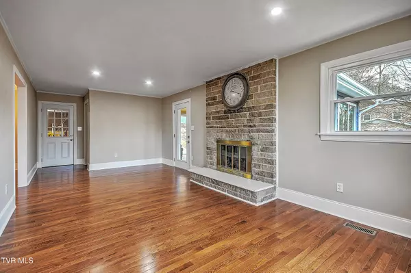 Kingsport, TN 37663,1125 Eastbrook DR