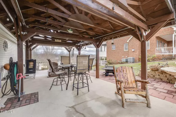 Jonesborough, TN 37659,452 Headtown RD
