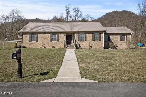 Unicoi, TN 37692,101 Eloise LN