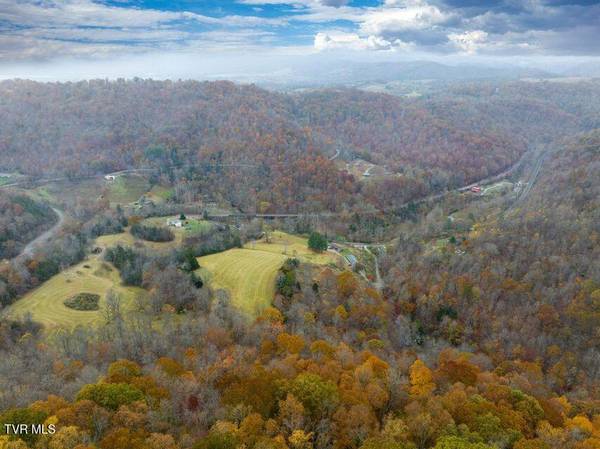 Tbd Natural Tunnel Pkwy, Duffield, VA 24244