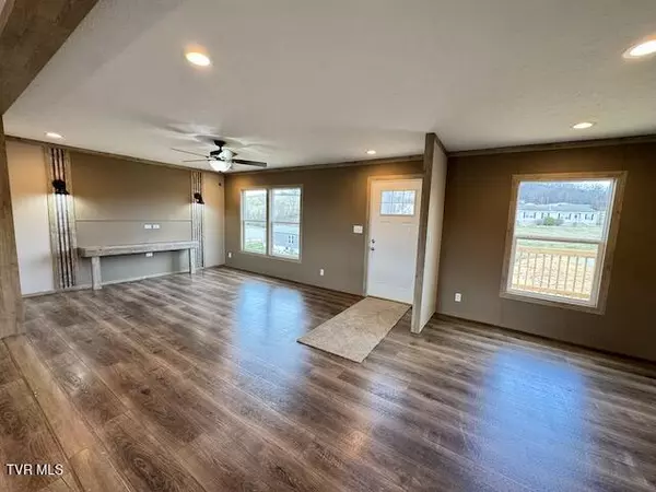 Church Hill, TN 37642,140 Rolling Hills DR