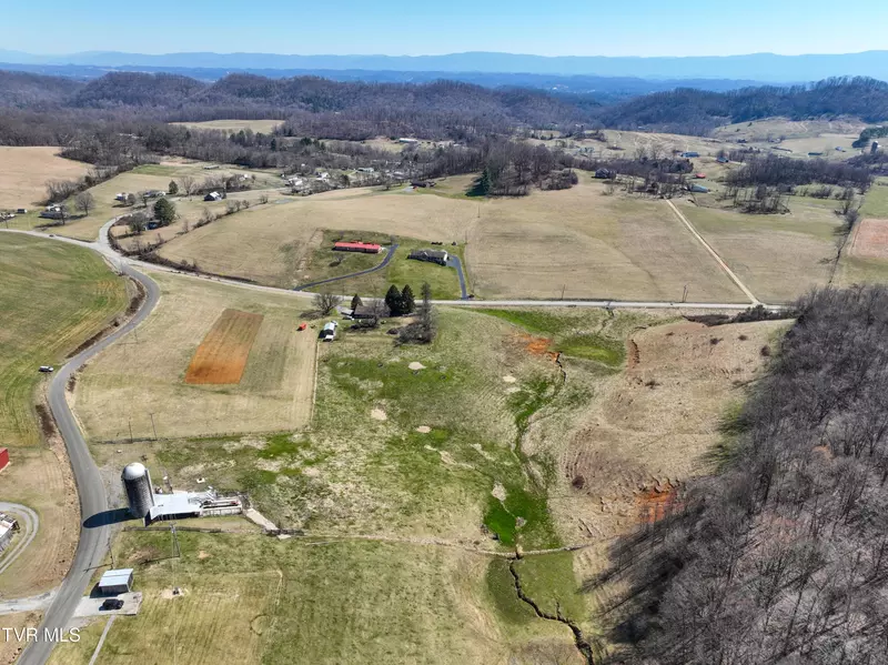 8 Acres Campground RD, Bristol, VA 24202