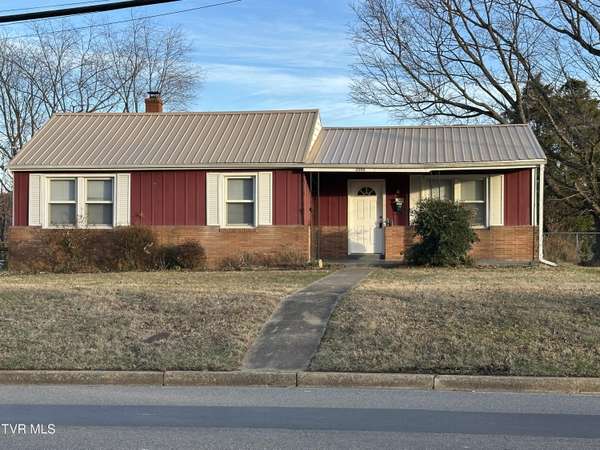 2006 Unaka AVE, Johnson City, TN 37601