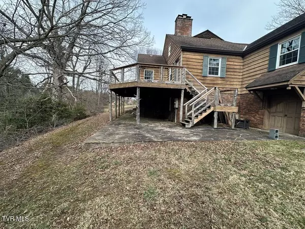 Cedar Bluff, VA 24609,279 Alfalfa FLD