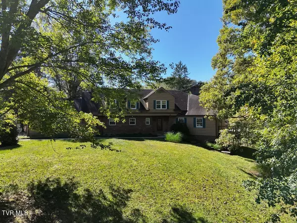 Cedar Bluff, VA 24609,279 Alfalfa FLD