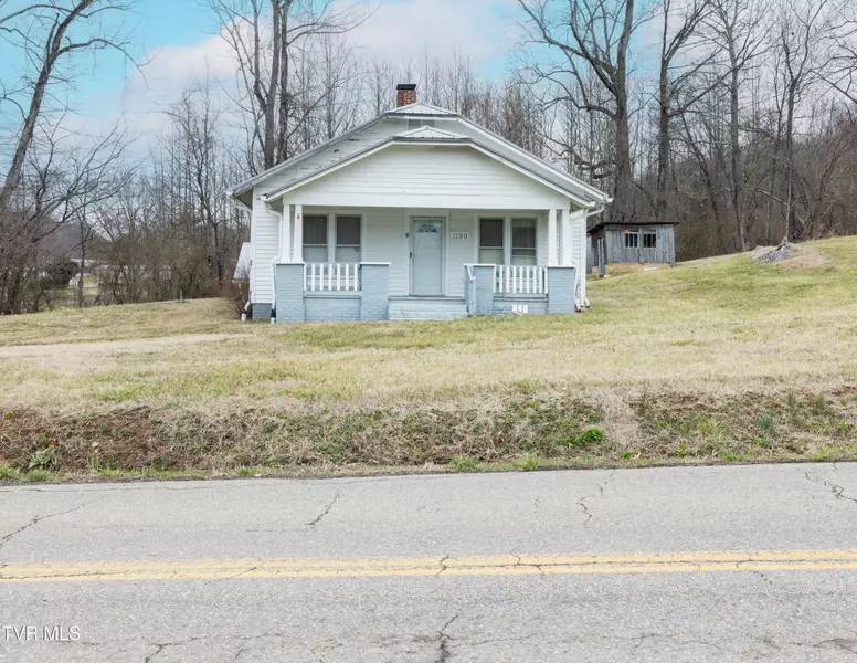 1130 Pickens Bridge RD, Piney Flats, TN 37686