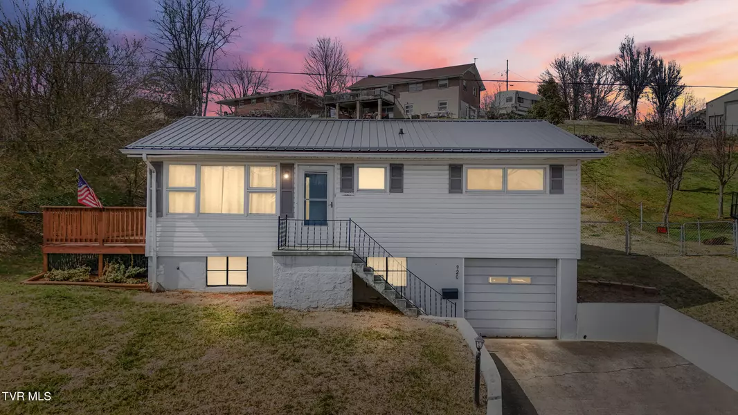 920 Tip Top AVE, Kingsport, TN 37665