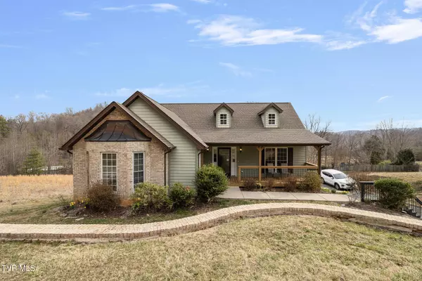 5013 Country DR,  Kingsport,  TN 37664