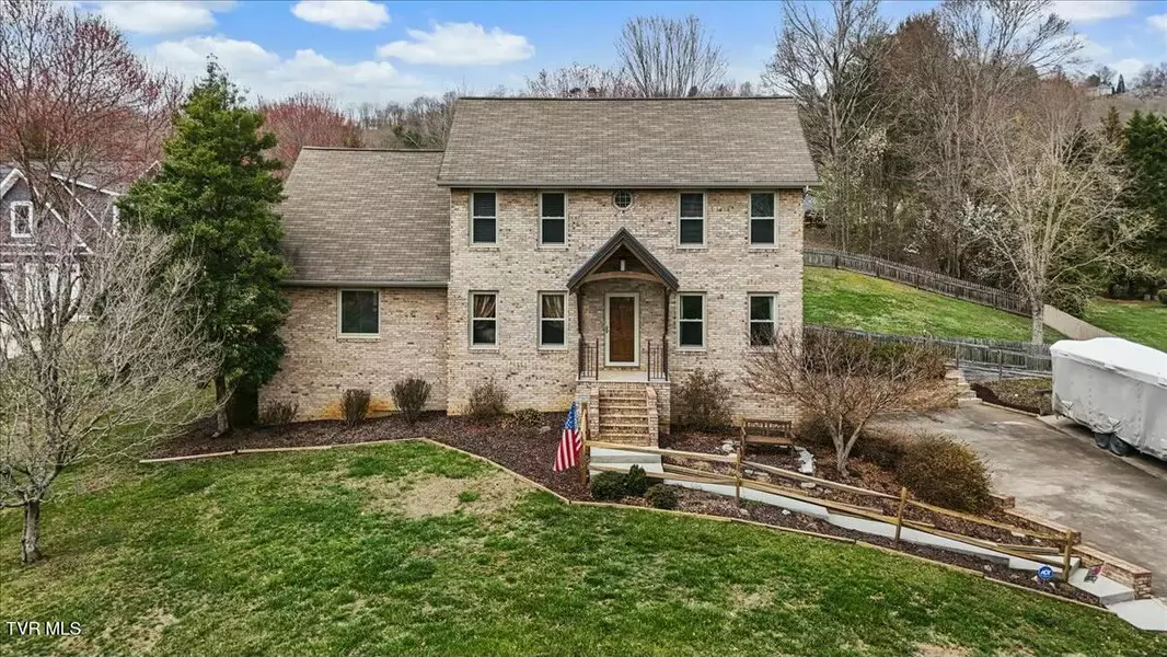 1712 Cooks Valley RD, Kingsport, TN 37664
